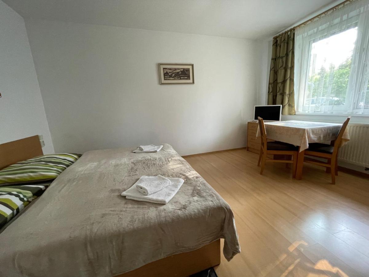 Privat Hotos Apartment Liptovsky Mikulas Exterior photo